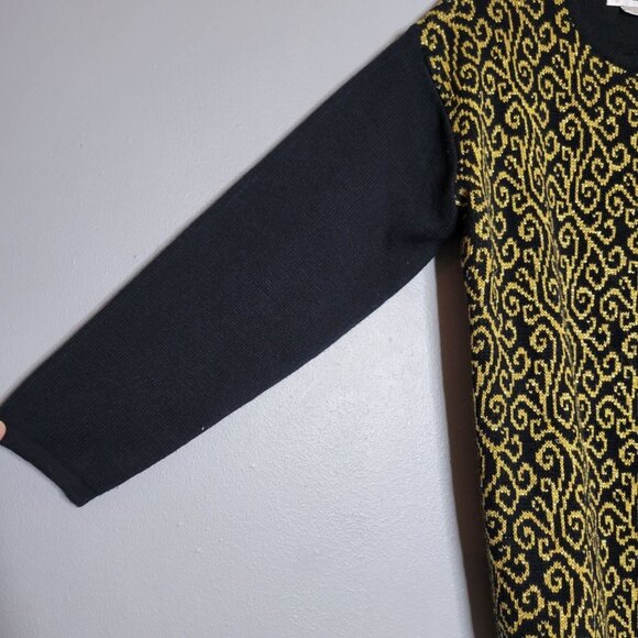 Vintage Women's Joan Leslie Metallic Oversized Sweater Black Gold sz M - Picture 4 of 7